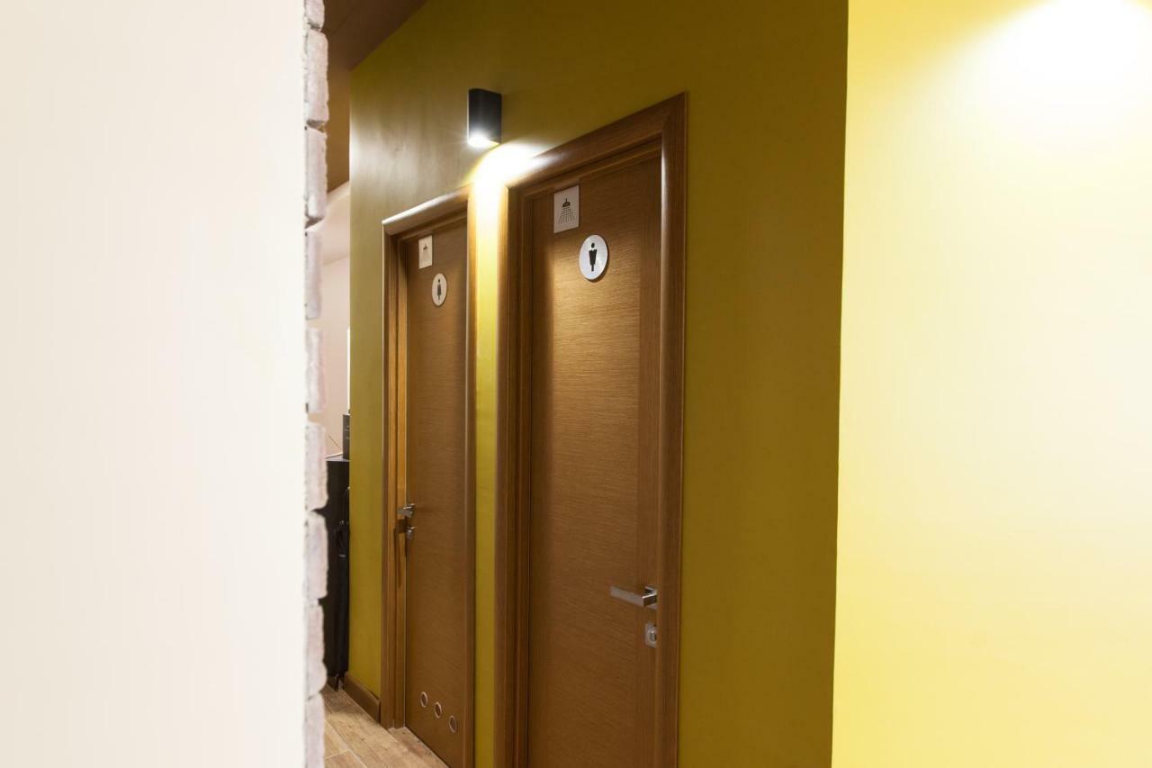 Nap & Rest Hostel Kyiv Exterior photo