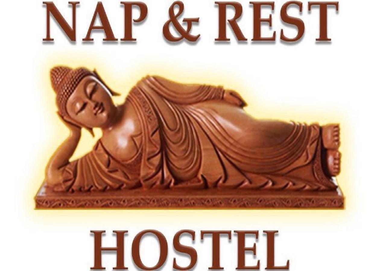 Nap & Rest Hostel Kyiv Exterior photo